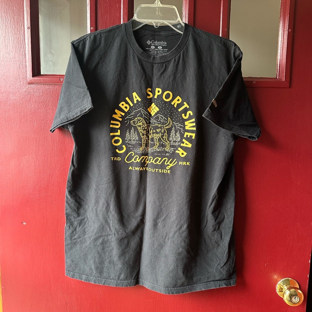 Columbia Black and Yellow Graphic Tee